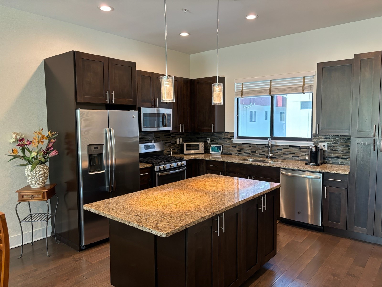 130 8th Street N Saint Petersburg FL 33701 TB8498160 image3