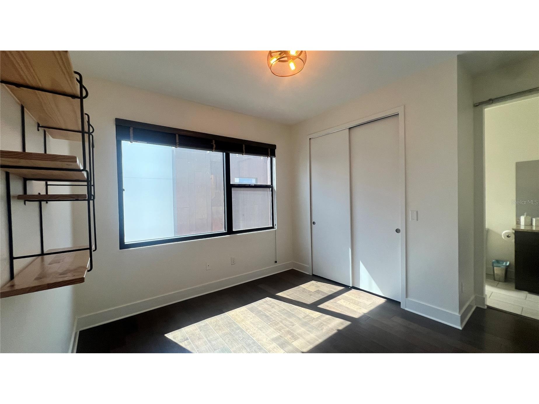 130 8th Street N Saint Petersburg FL 33701 TB8498160 image33