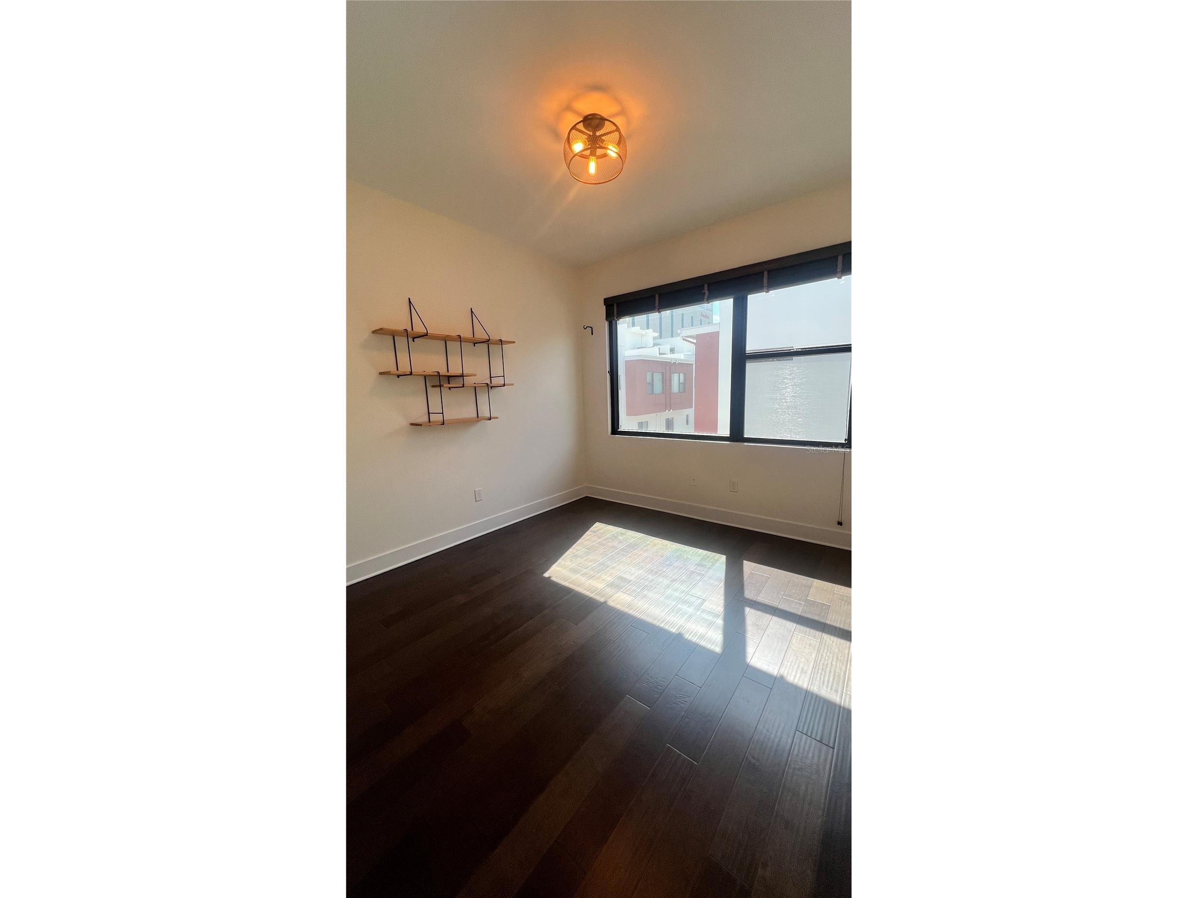 130 8th Street N Saint Petersburg FL 33701 TB8498160 image34