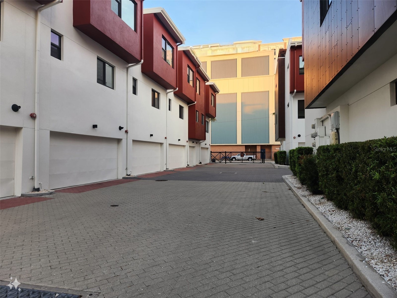 130 8th Street N Saint Petersburg FL 33701 TB8498160 image39