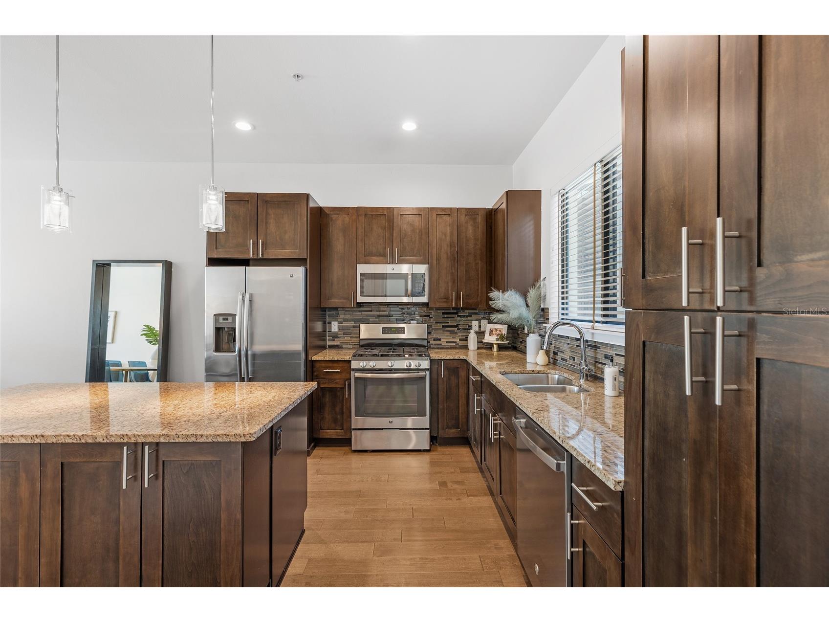130 8th Street N Saint Petersburg FL 33701 TB8523205 image26