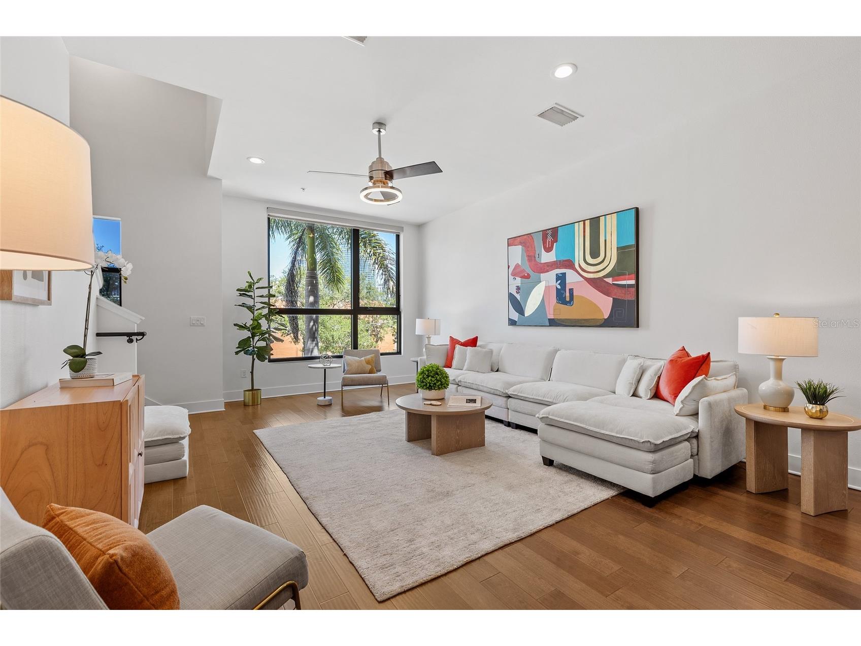 130 8th Street N Saint Petersburg FL 33701 TB8523205 image33