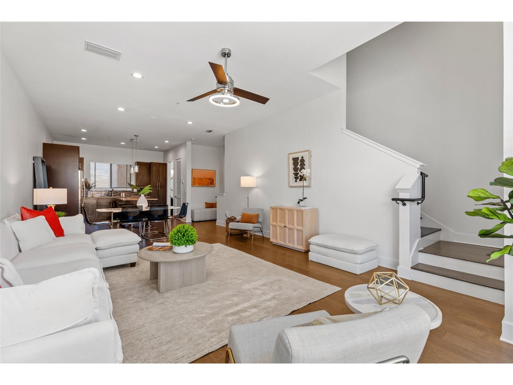 130 8th Street N Saint Petersburg FL 33701 TB8523205 image36