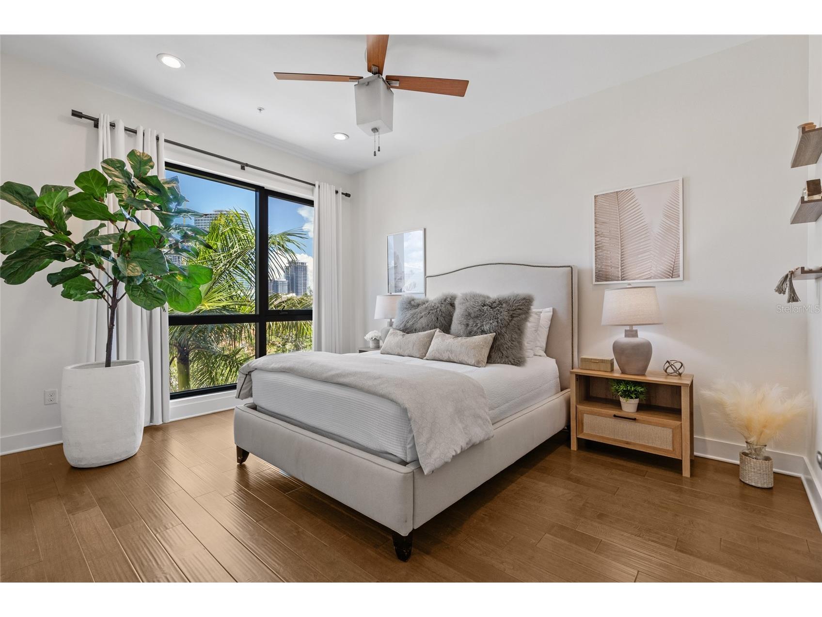 130 8th Street N Saint Petersburg FL 33701 TB8523205 image6