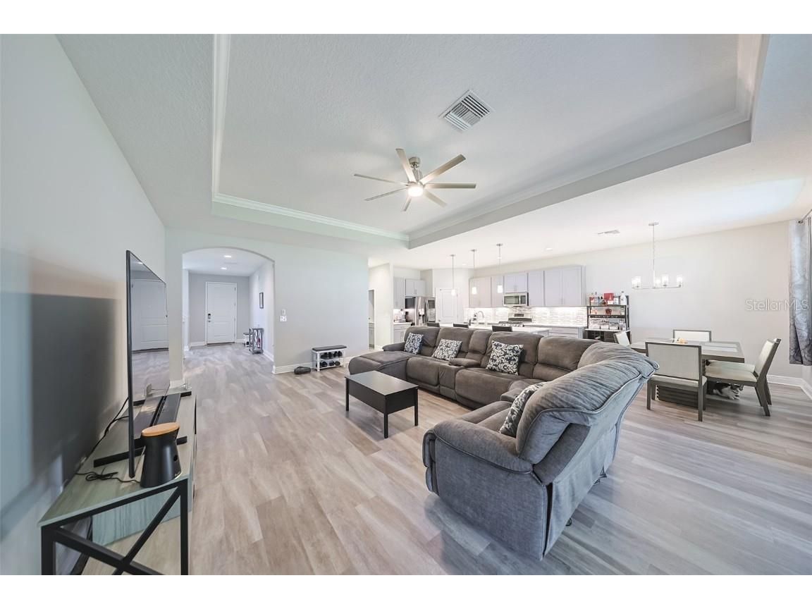 130 Azul Drive Seffner FL 33584 TB8443034 image12