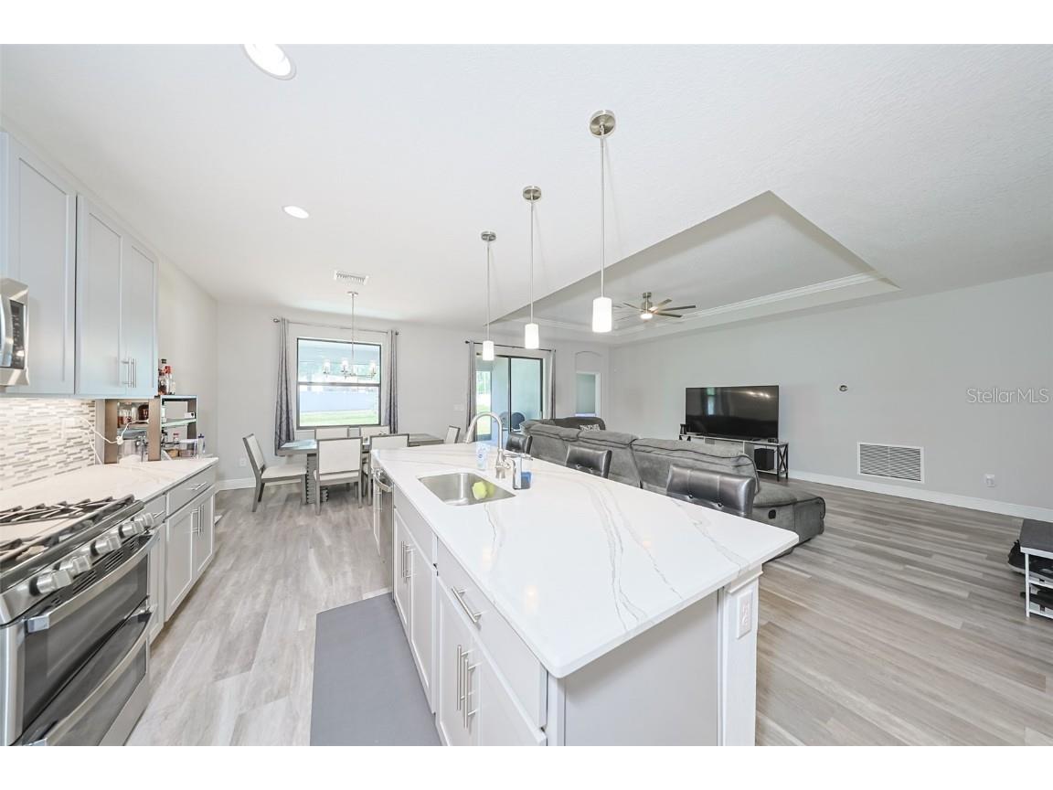 130 Azul Drive Seffner FL 33584 TB8443034 image15