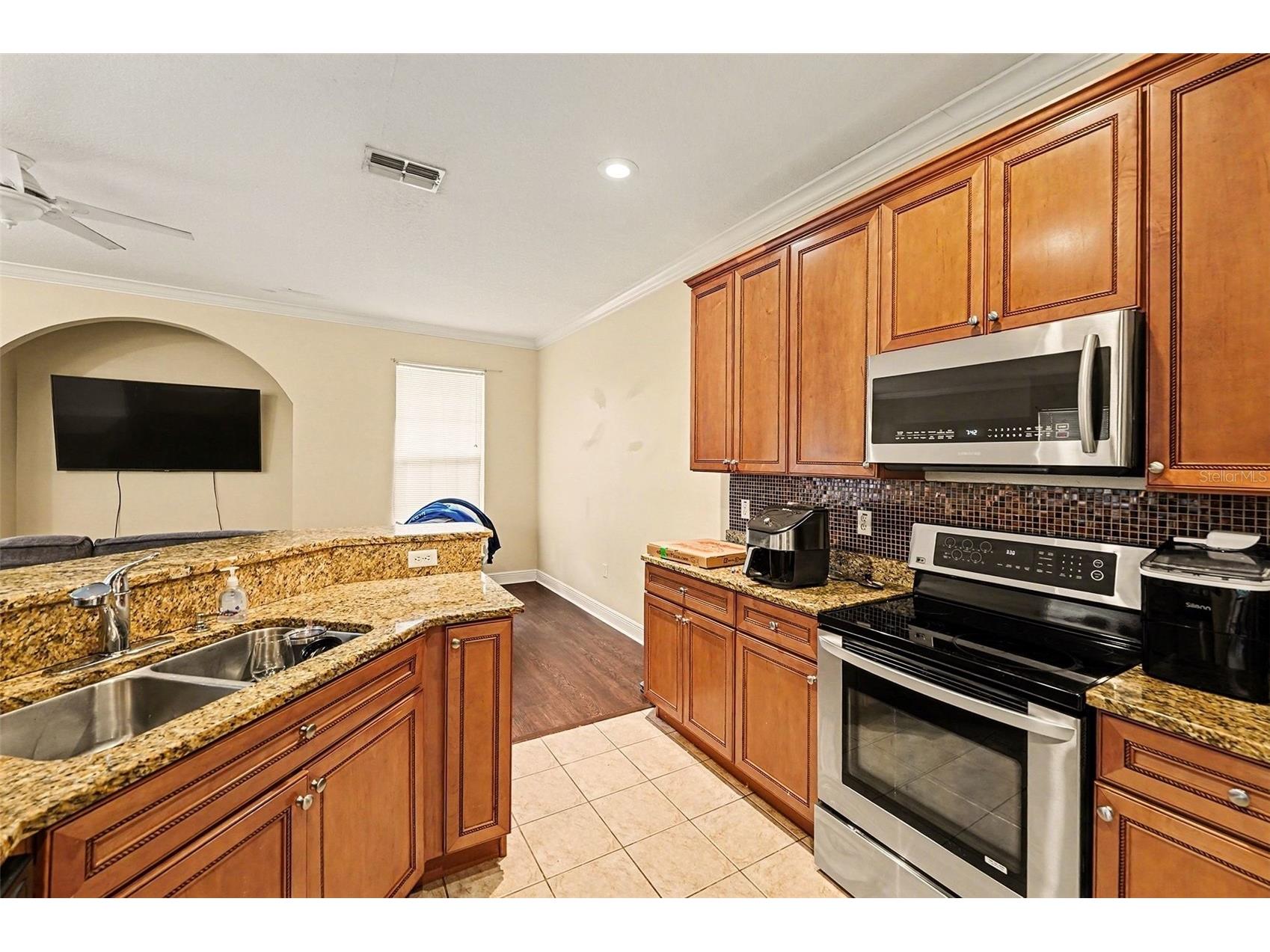 130 Banyan Bay Drive Saint Petersburg FL 33705 TB8461528 image5