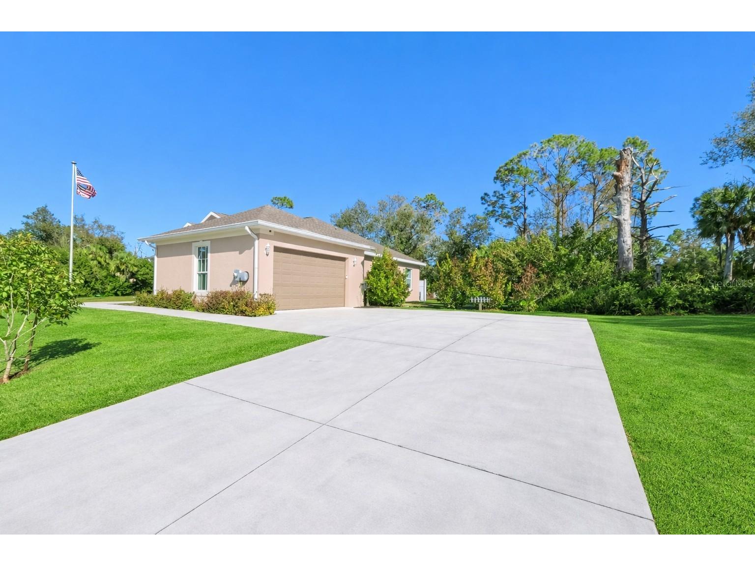 130 Cheshire Street Port Charlotte FL 33953 C7522367 image5