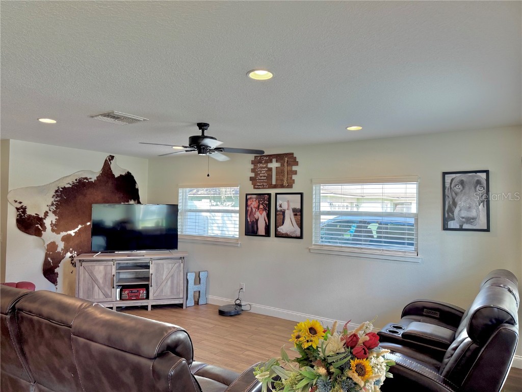 130 Dixie Highway Auburndale FL 33823 L4956308 image5