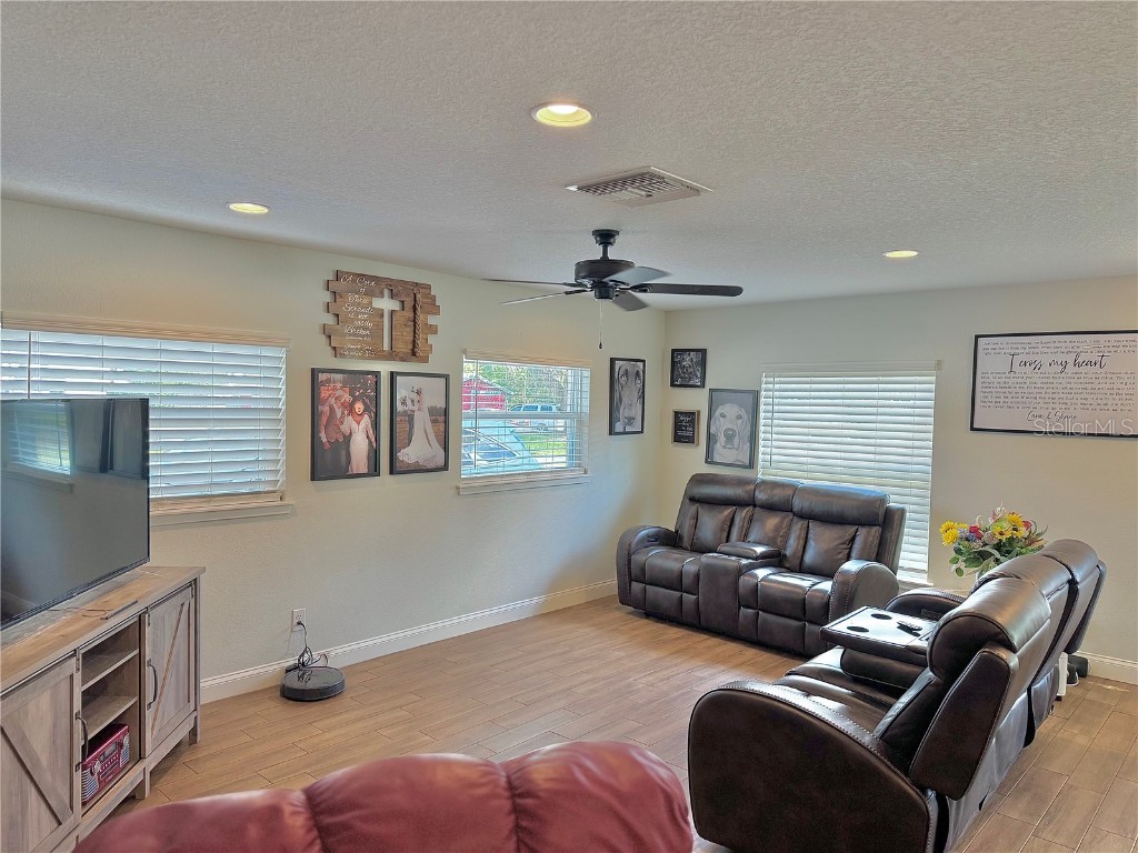 130 Dixie Highway Auburndale FL 33823 L4956308 image6