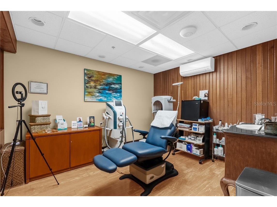 130 Hillcrest Street Orlando FL 32801 O6349474 image17