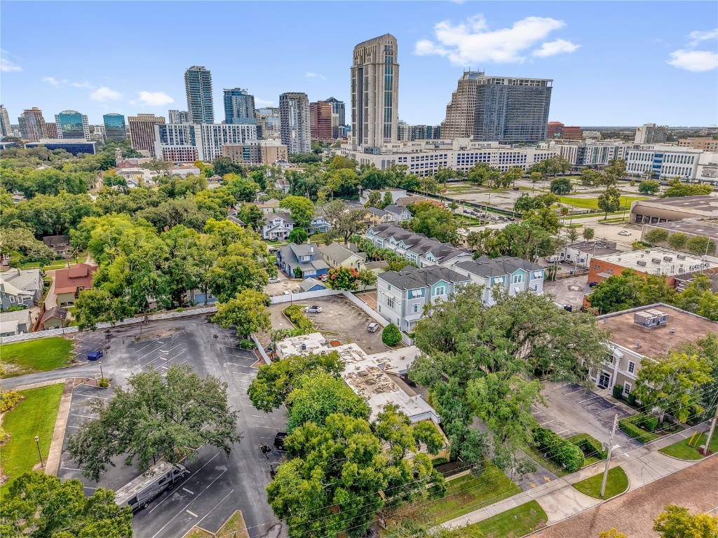 130 Hillcrest Street Orlando FL 32801 O6349474 image2