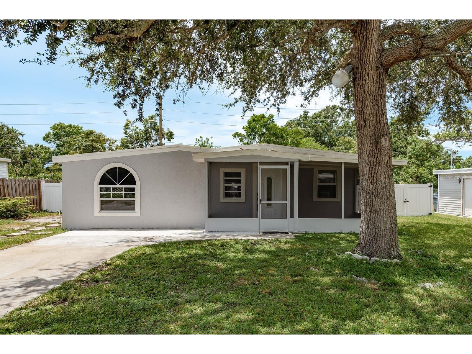 130 Melody Lane Largo FL 33771 TB8418158 image1