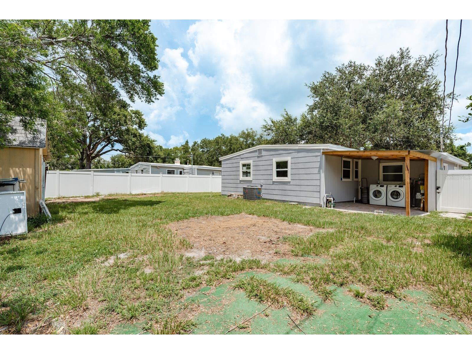 130 Melody Lane Largo FL 33771 TB8418158 image32