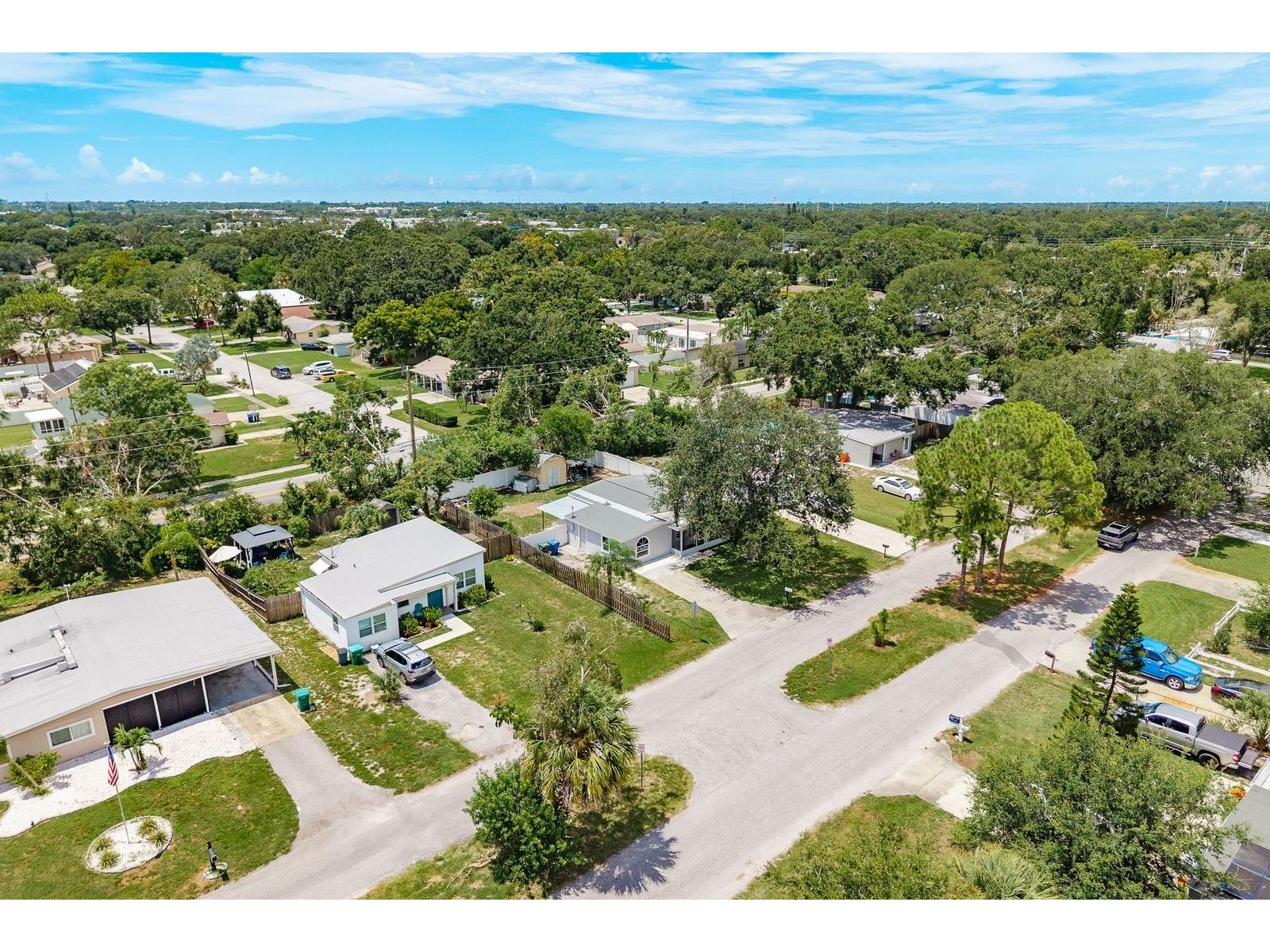 130 Melody Lane Largo FL 33771 TB8418158 image39