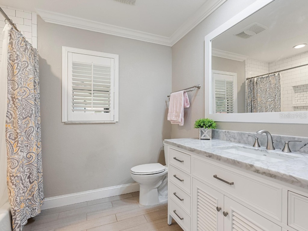 130 Mimosa Drive Sarasota FL 34232 A4673876 image18