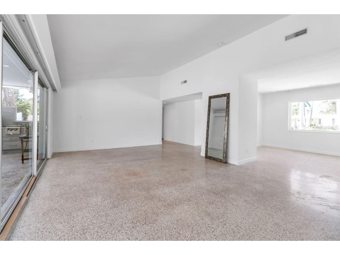 130 N Adams Drive Sarasota FL 34236 A4654087 image17