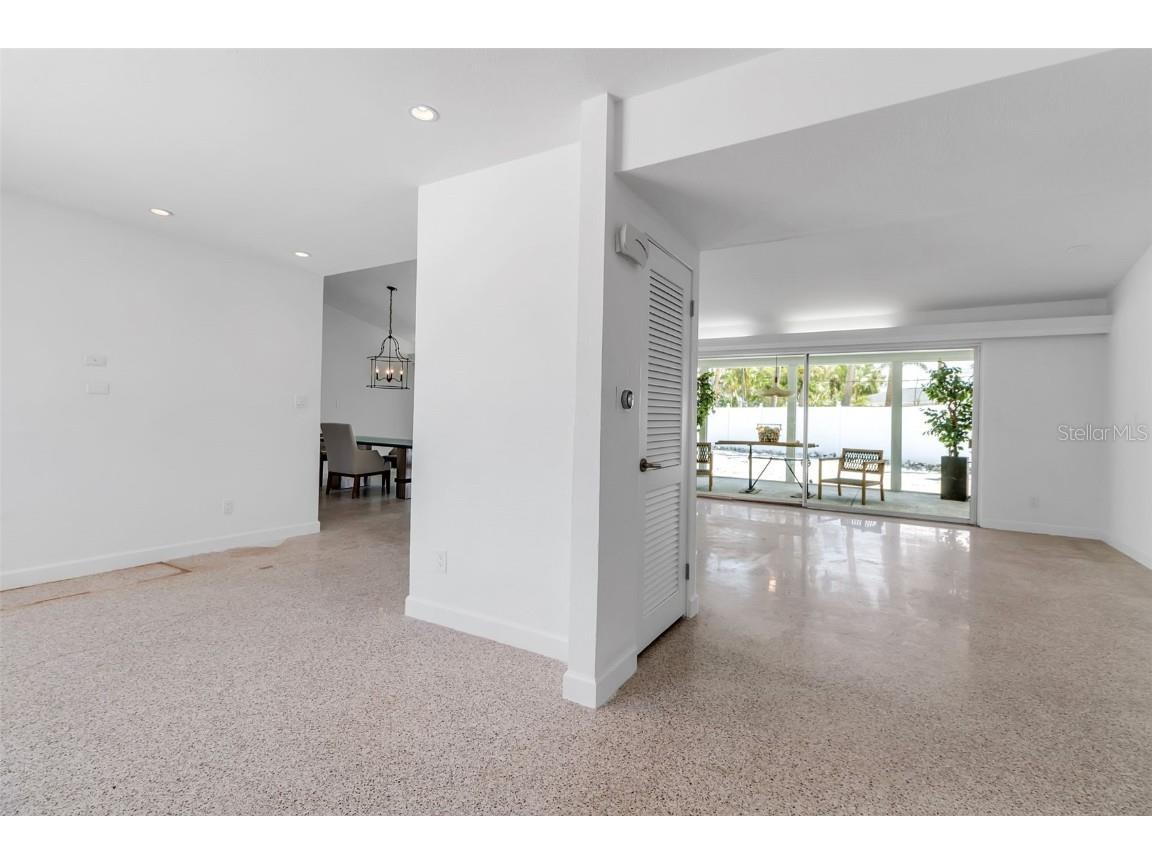 130 N Adams Drive Sarasota FL 34236 A4654087 image20