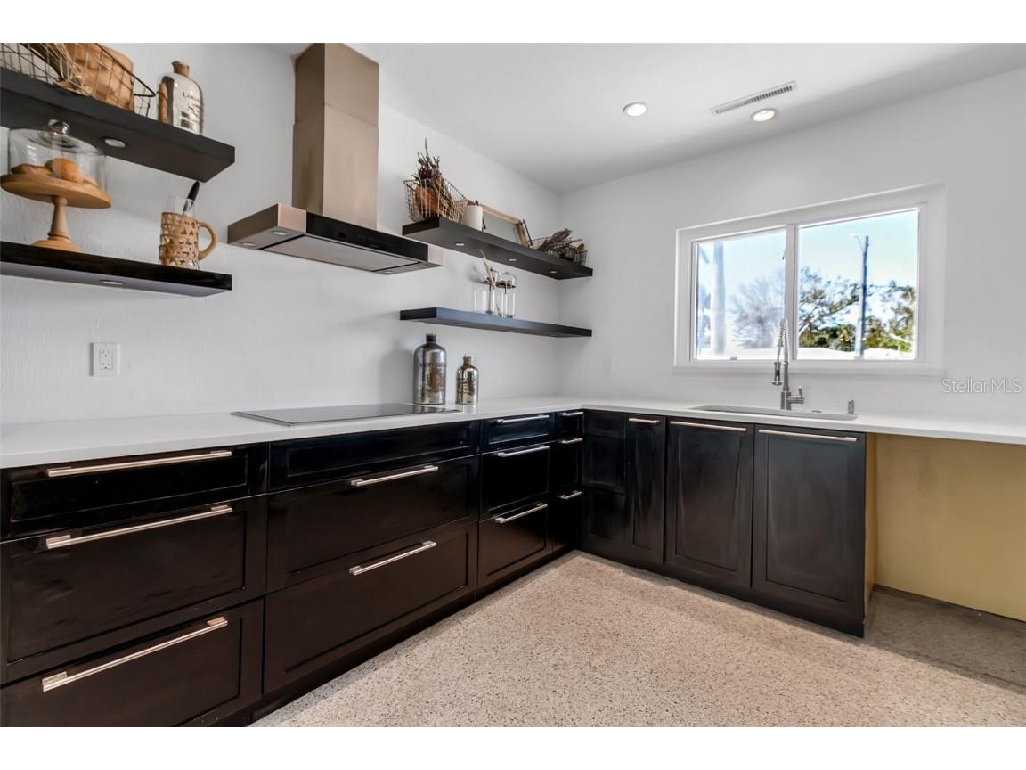 130 N Adams Drive Sarasota FL 34236 A4654087 image31