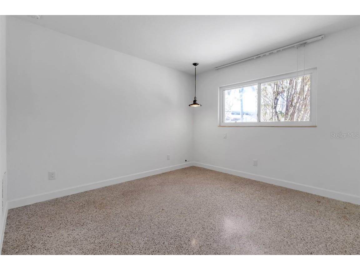 130 N Adams Drive Sarasota FL 34236 A4654087 image47