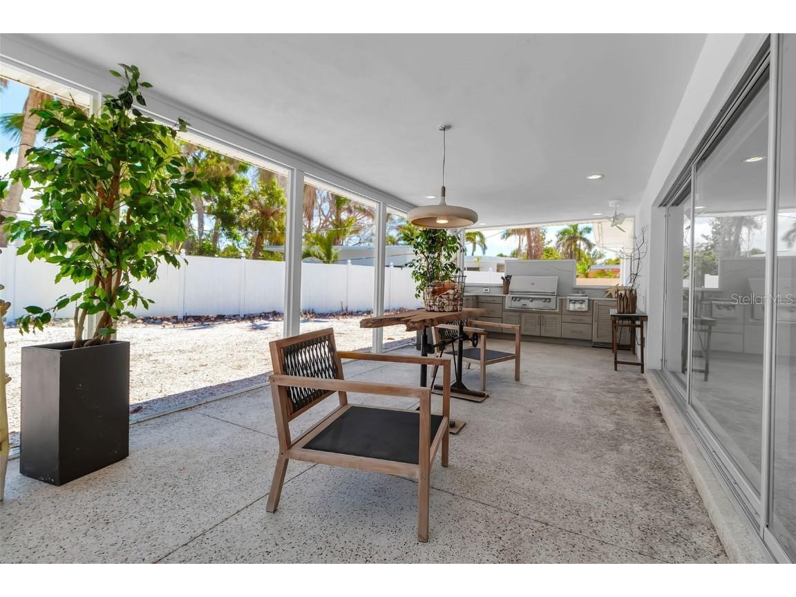 130 N Adams Drive Sarasota FL 34236 A4654087 image52