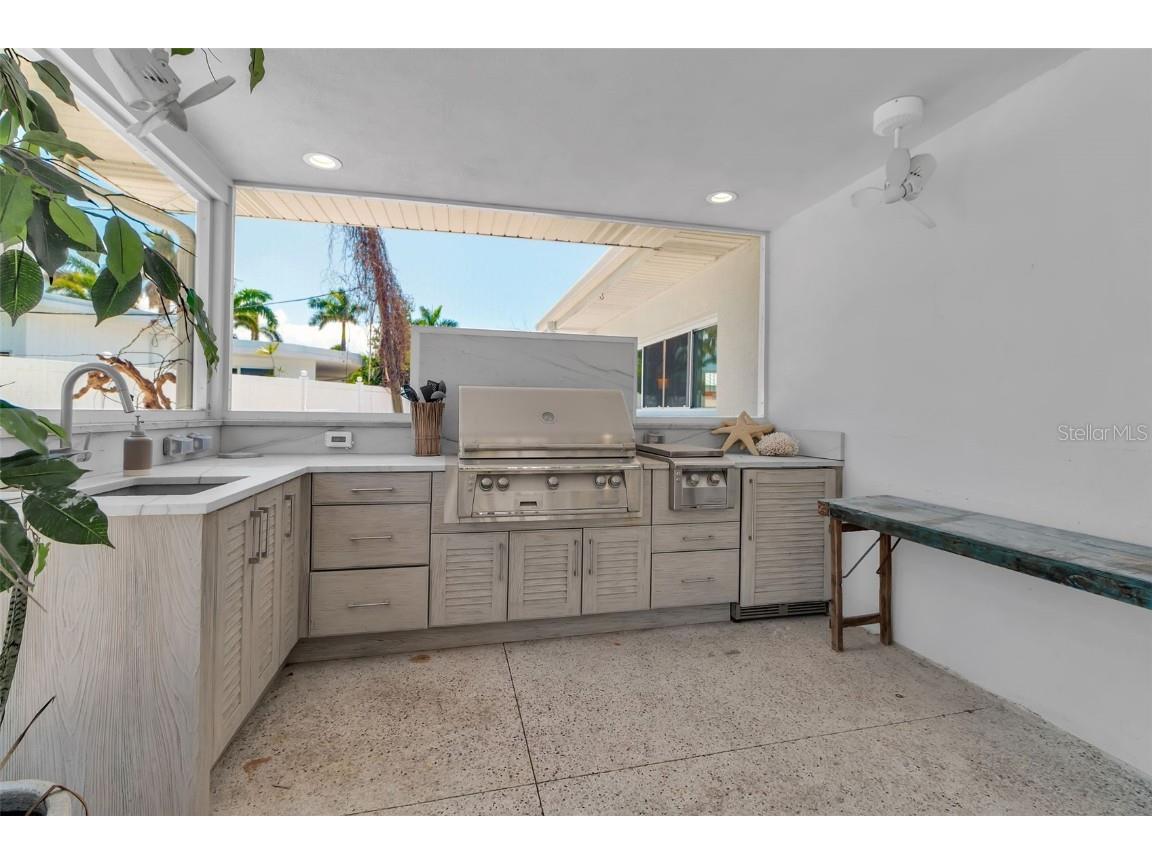 130 N Adams Drive Sarasota FL 34236 A4654087 image54