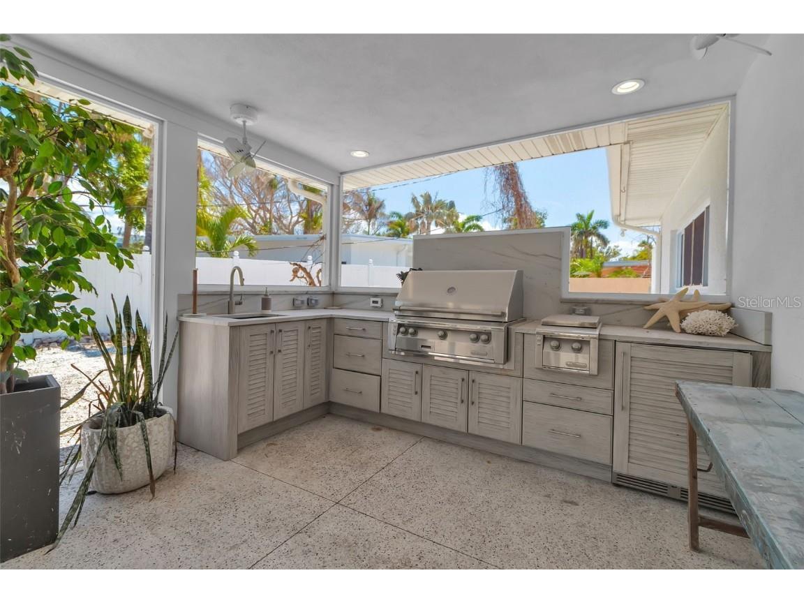 130 N Adams Drive Sarasota FL 34236 A4654087 image55