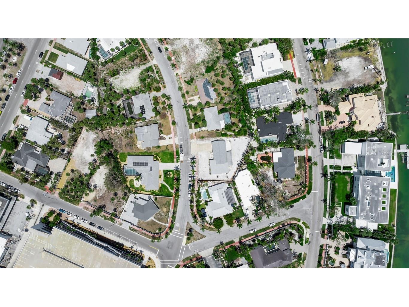 130 N Adams Drive Sarasota FL 34236 A4654087 image7