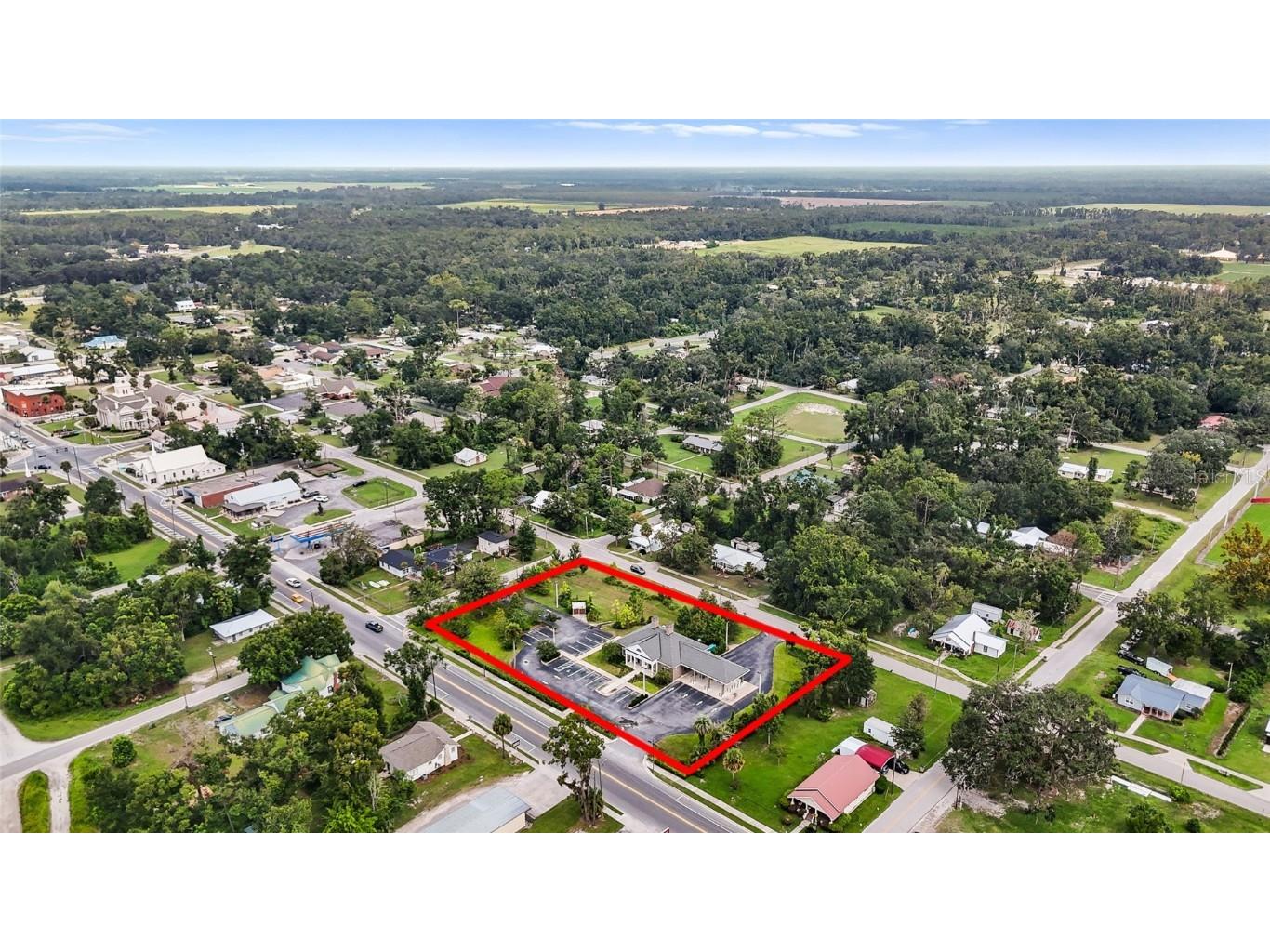 130 NE Clyde Avenue Mayo FL 32066 OM713847 image2