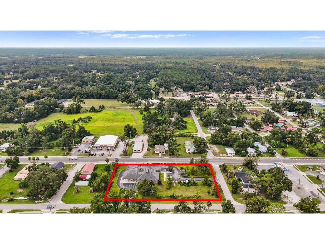 130 NE Clyde Avenue Mayo FL 32066 OM713847 image4