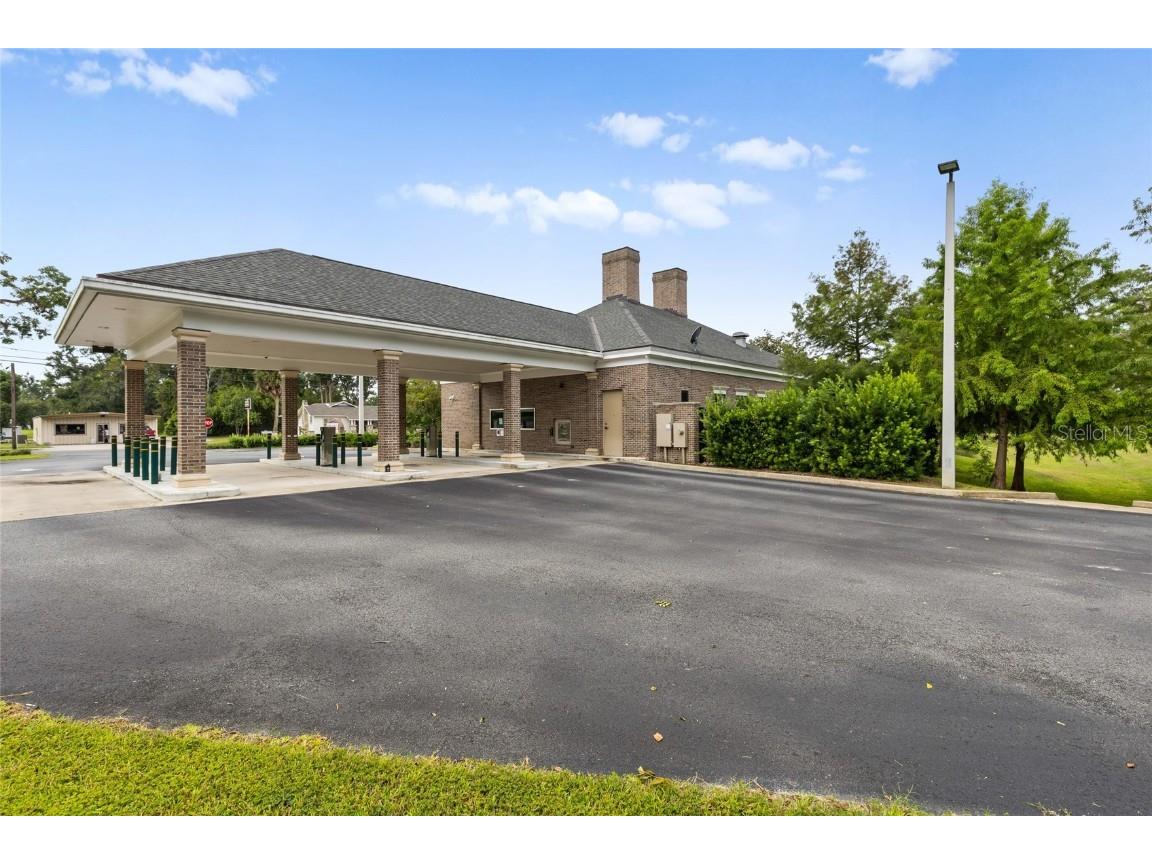 130 NE Clyde Avenue Mayo FL 32066 OM713847 image43