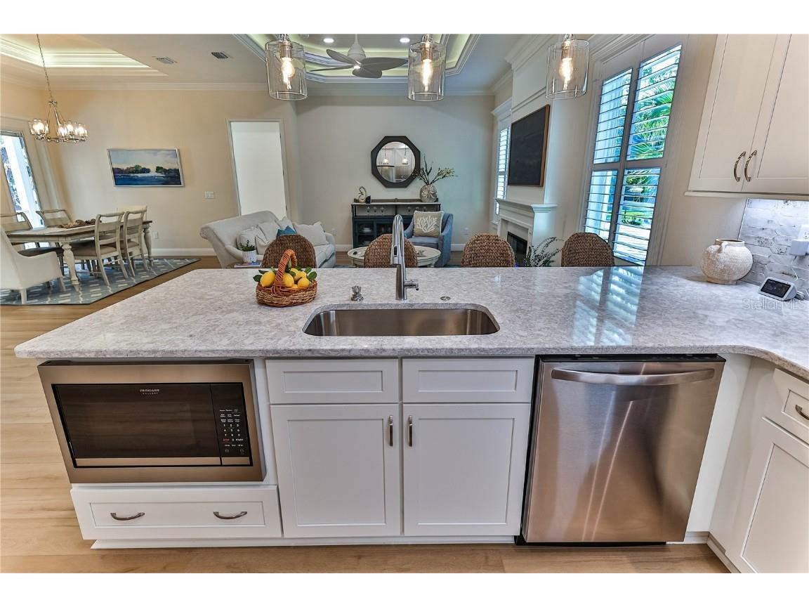 130 NE Crystal Street Crystal River FL 34428 OM708413 image30