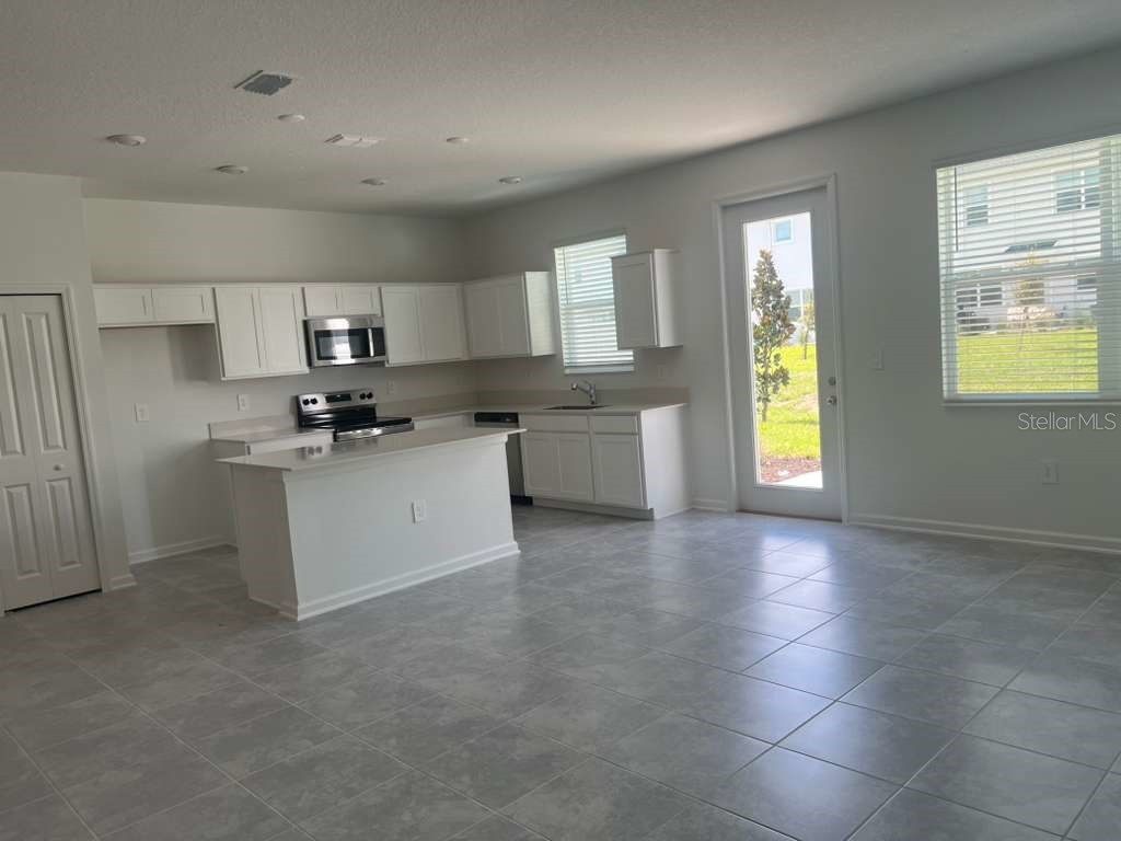 130 Nine Iron Drive Davenport FL 33896 S5137708 image2