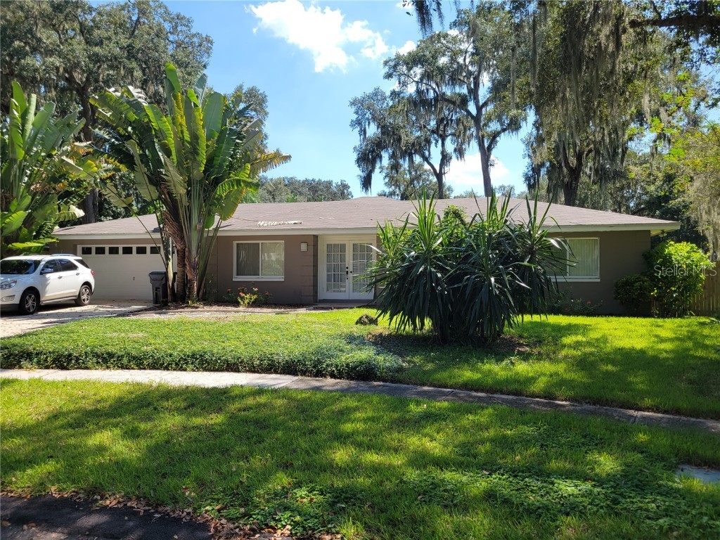 130 Oak Square S Lakeland FL 33813 P4917650 image1