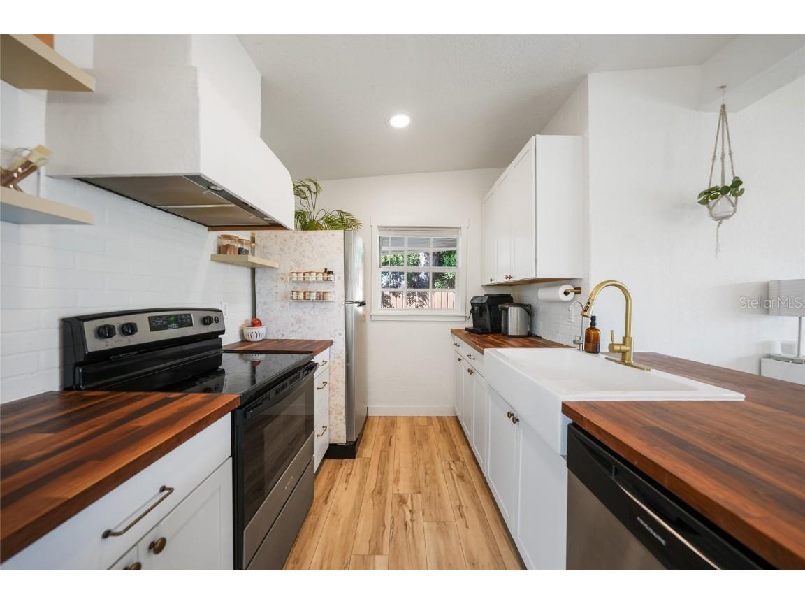 130 Palmetto Circle NE Port Charlotte FL 33952 C7516872 image12