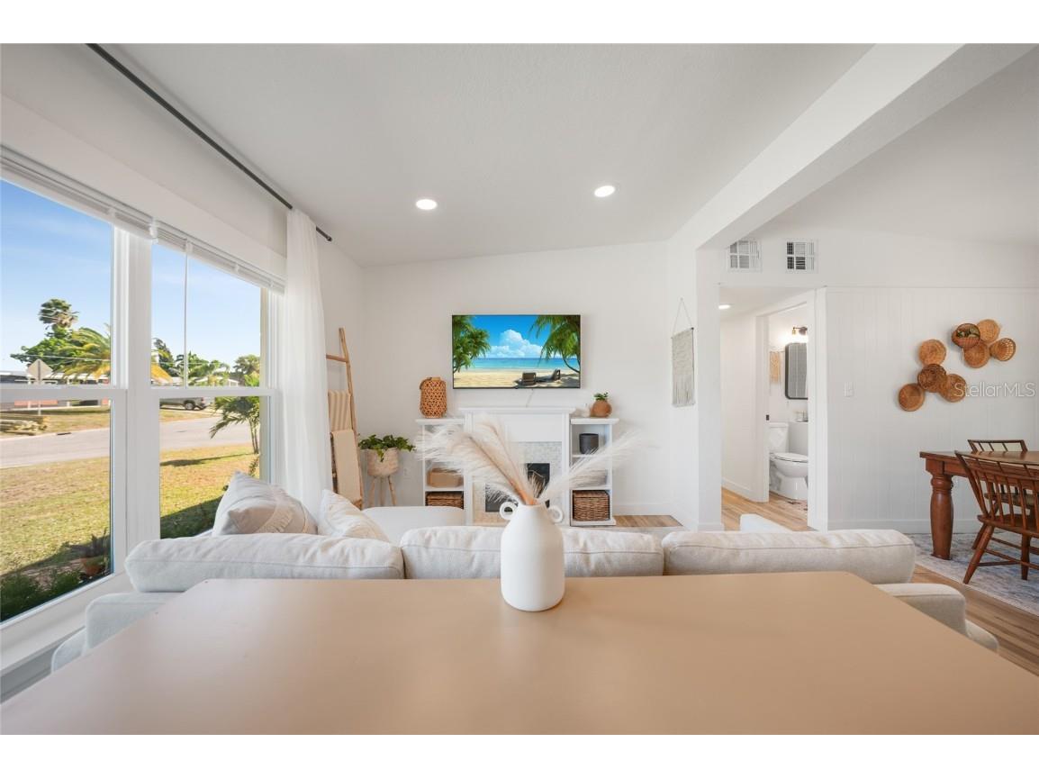 130 Palmetto Circle NE Port Charlotte FL 33952 C7516872 image8