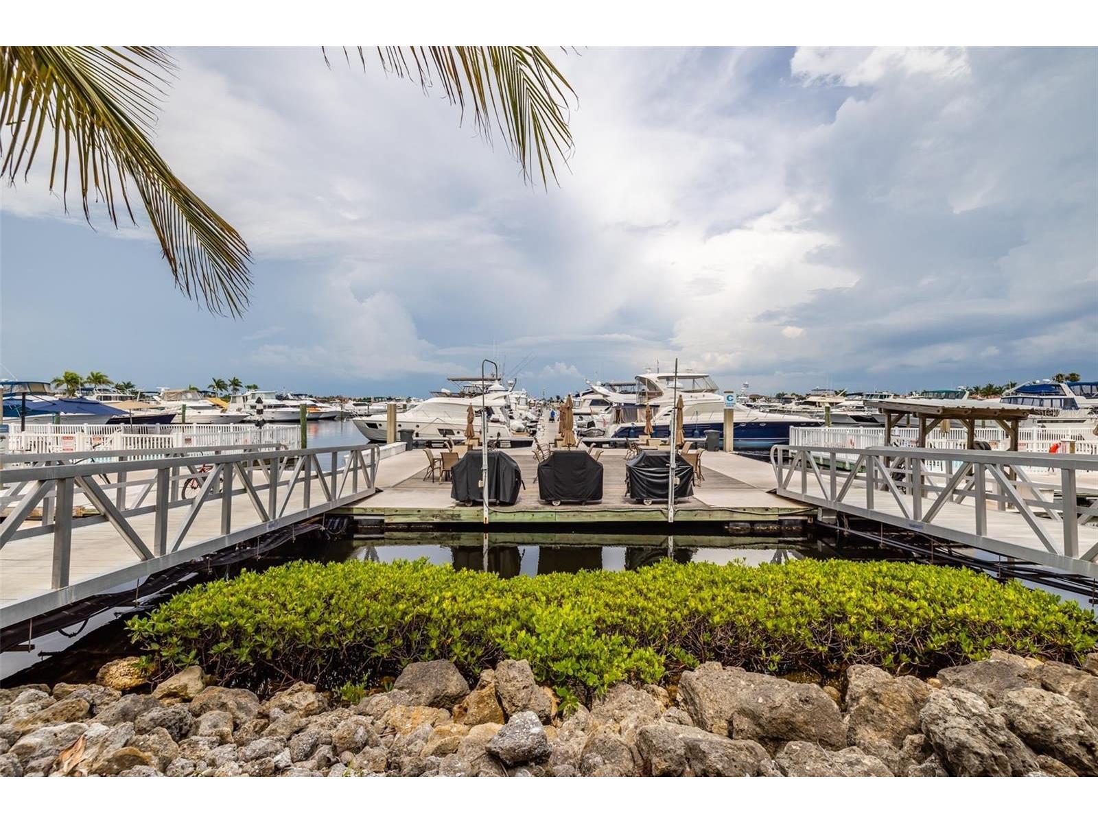 130 Riviera Dunes Way #802 Palmetto FL 34221 TB8495069 image51