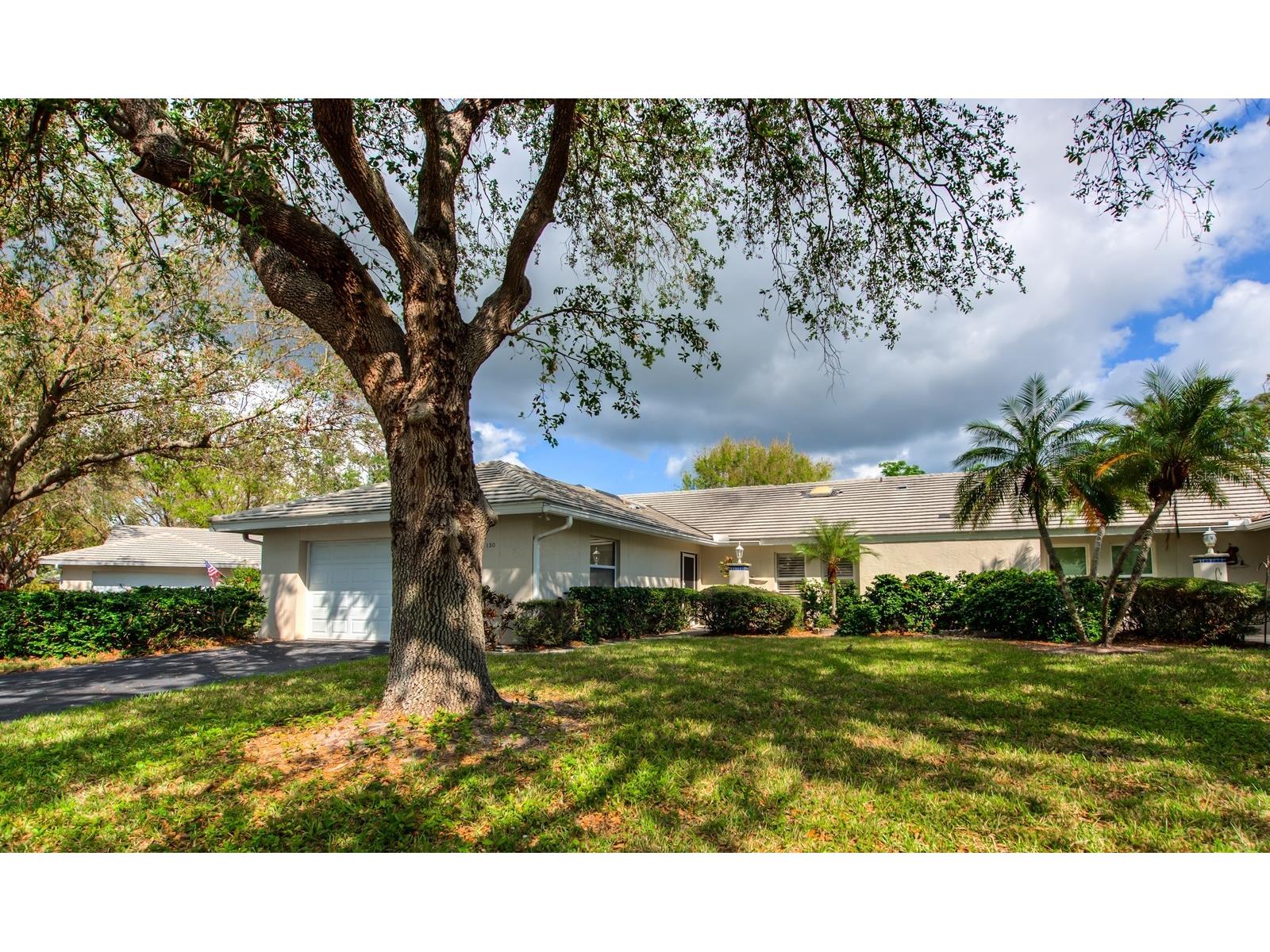 130 Southampton Place #360 Venice FL 34293 N6144406 image2