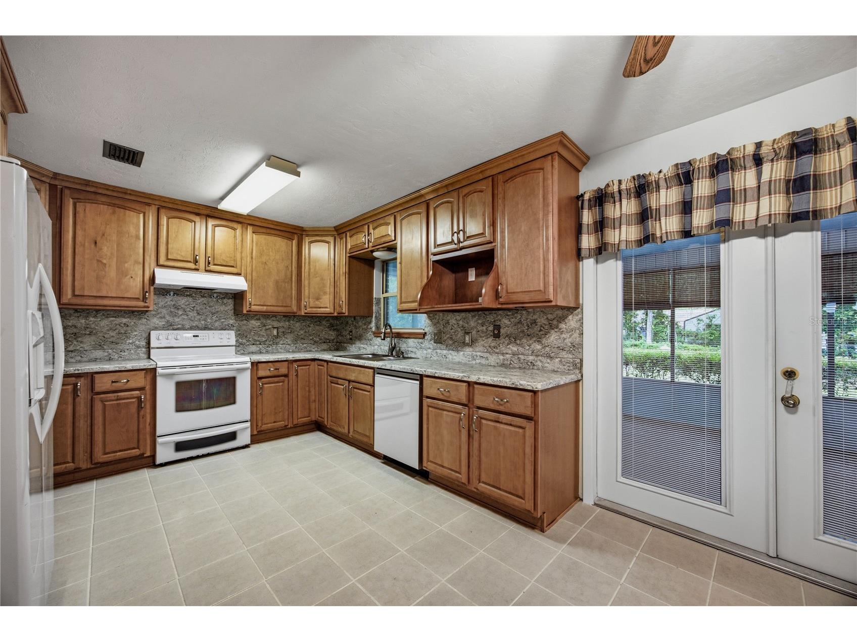 130 SW 75th Terrace Gainesville FL 32607 GC542141 image13