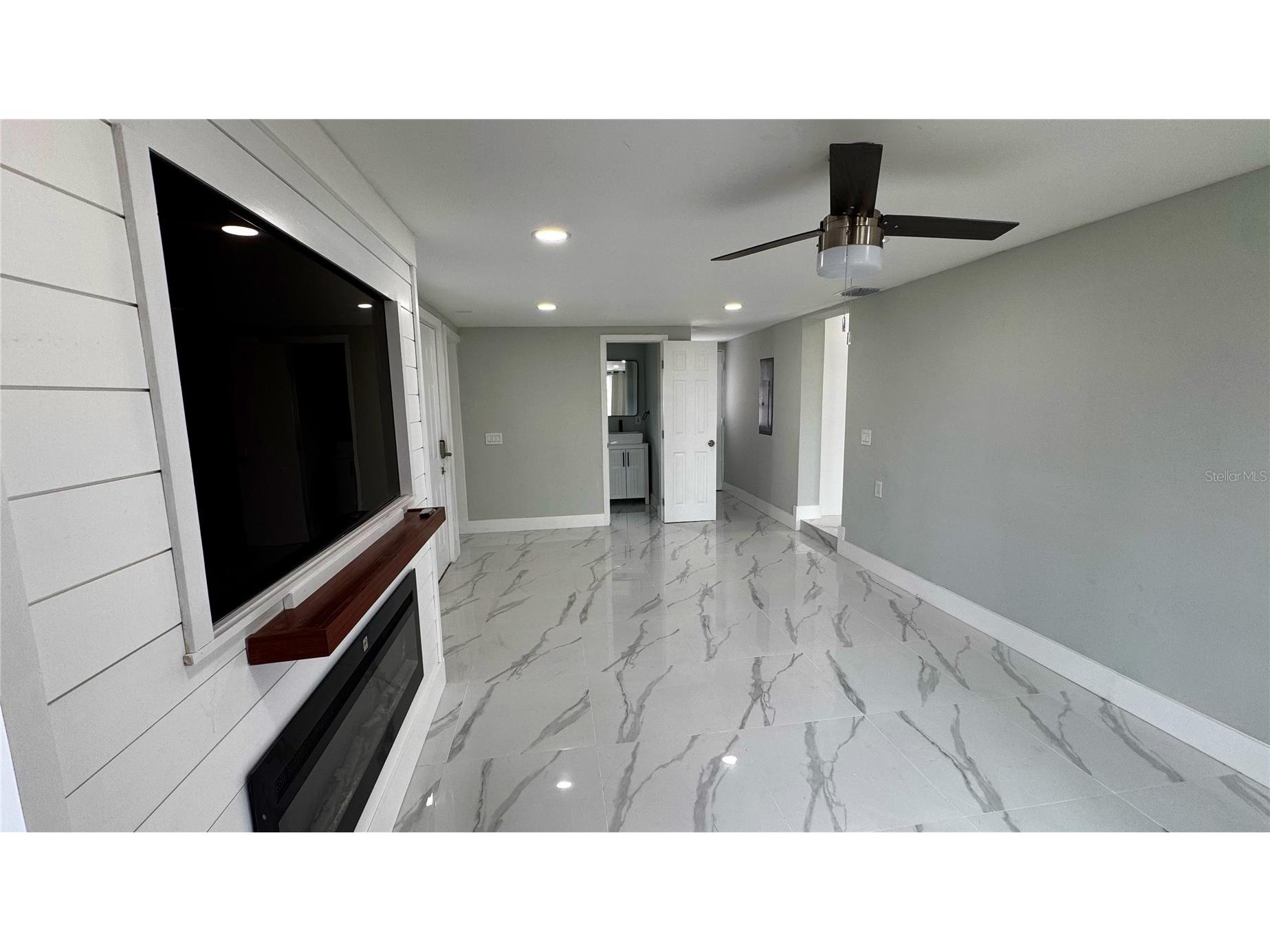130 Virginia Court Englewood FL 34223 TB8495551 image12