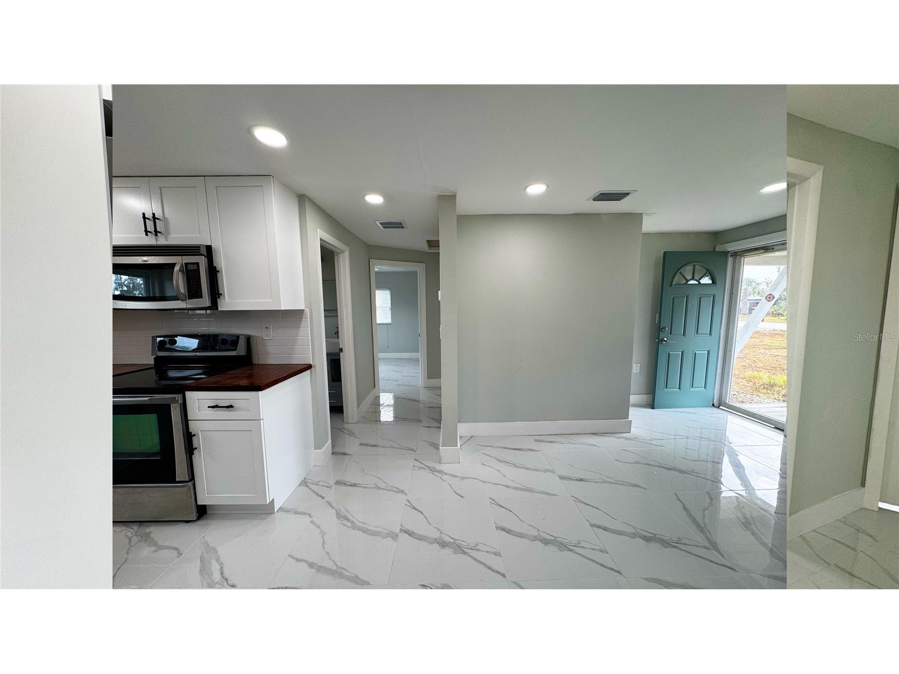 130 Virginia Court Englewood FL 34223 TB8495551 image6
