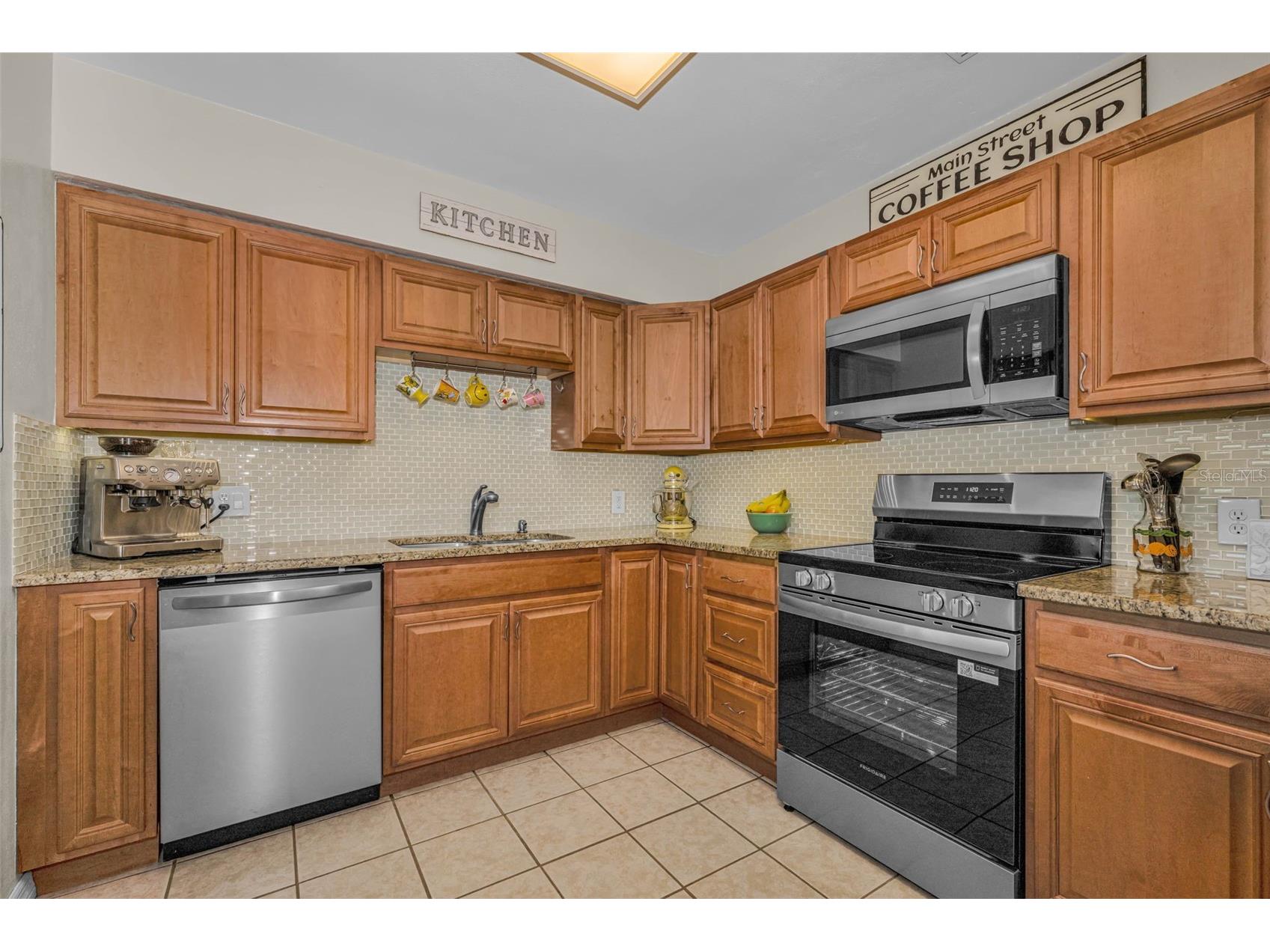 1300 63rd Avenue N Saint Petersburg FL 33702 TB8497791 image15