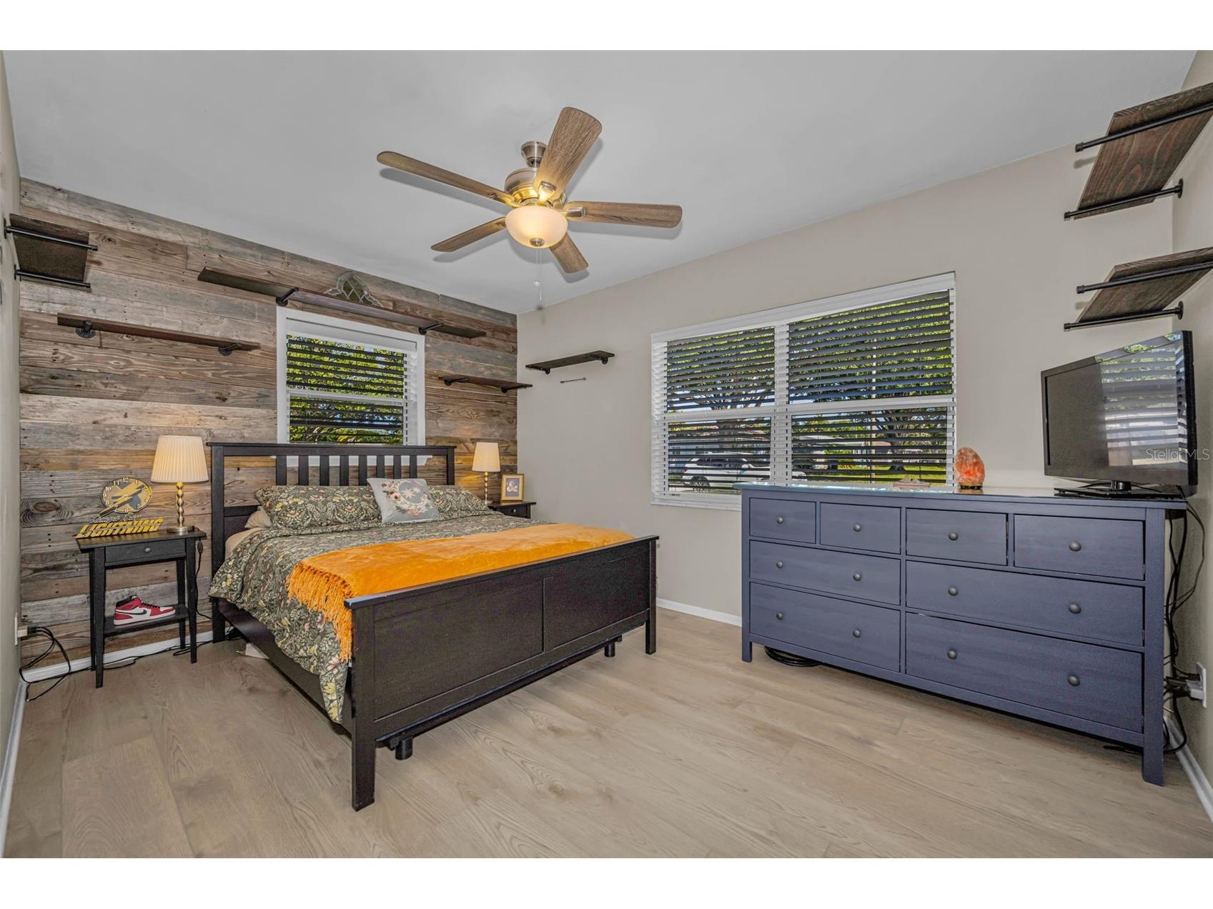 1300 63rd Avenue N Saint Petersburg FL 33702 TB8497791 image20