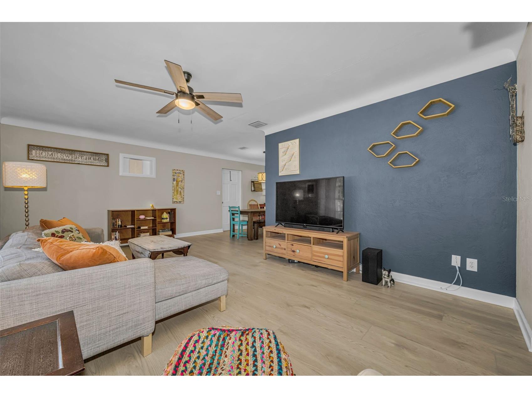 1300 63rd Avenue N Saint Petersburg FL 33702 TB8497791 image5