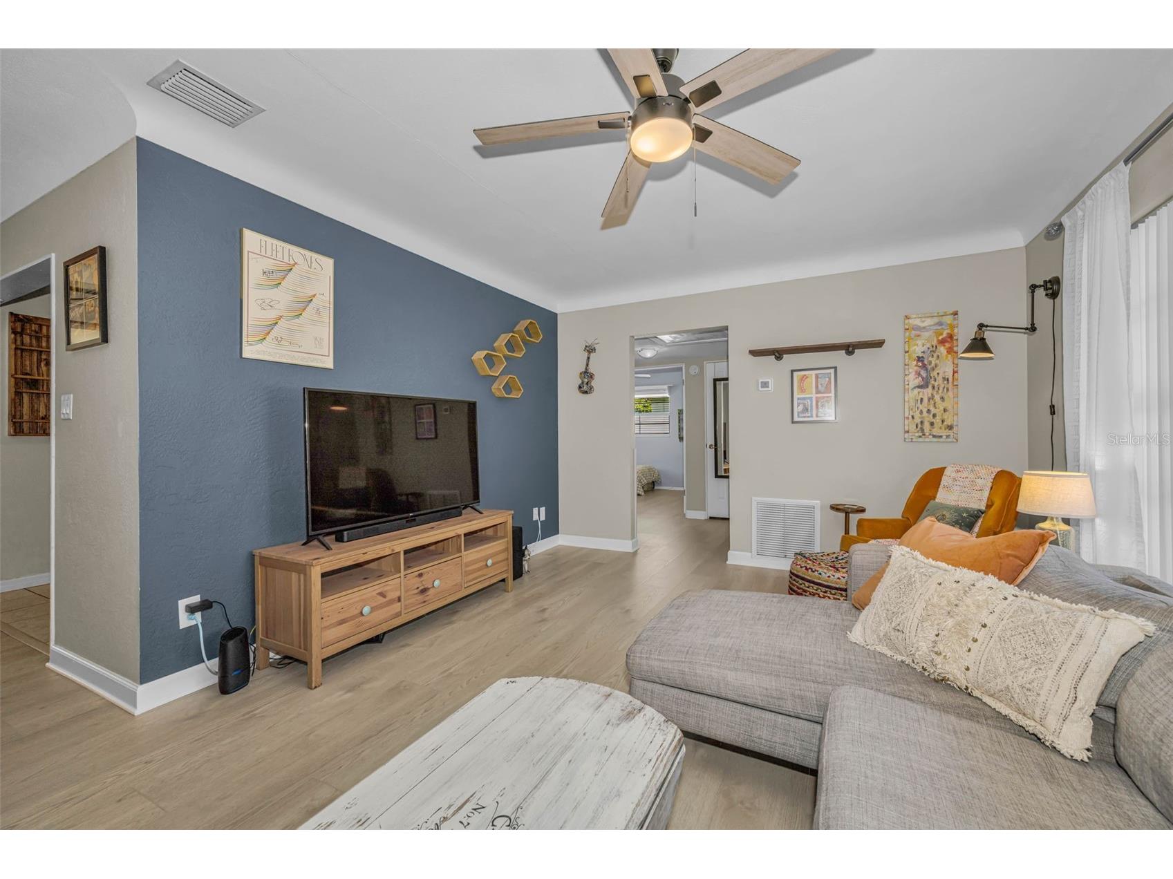 1300 63rd Avenue N Saint Petersburg FL 33702 TB8497791 image6