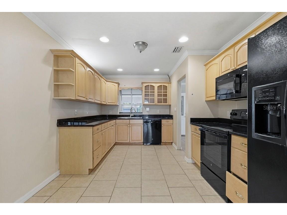 1300 79th Avenue N Saint Petersburg FL 33702 O6354448 image12