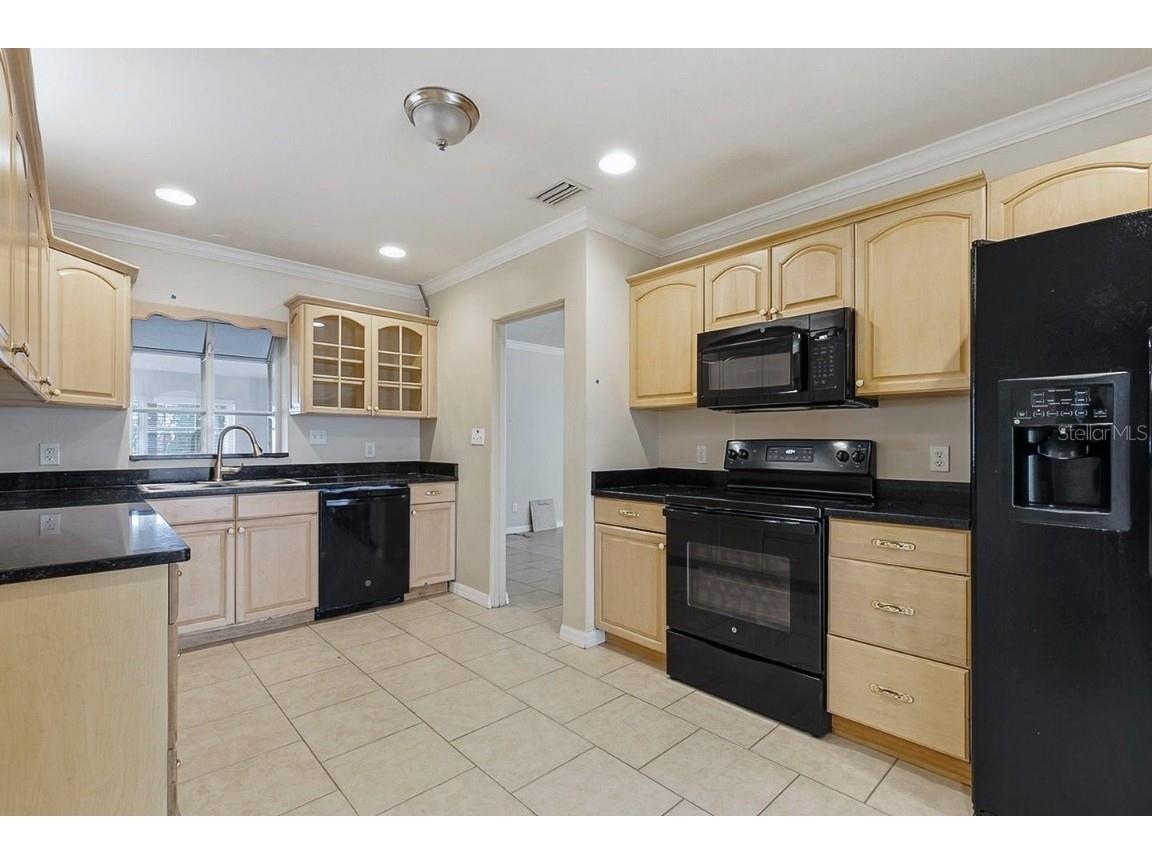 1300 79th Avenue N Saint Petersburg FL 33702 O6354448 image13