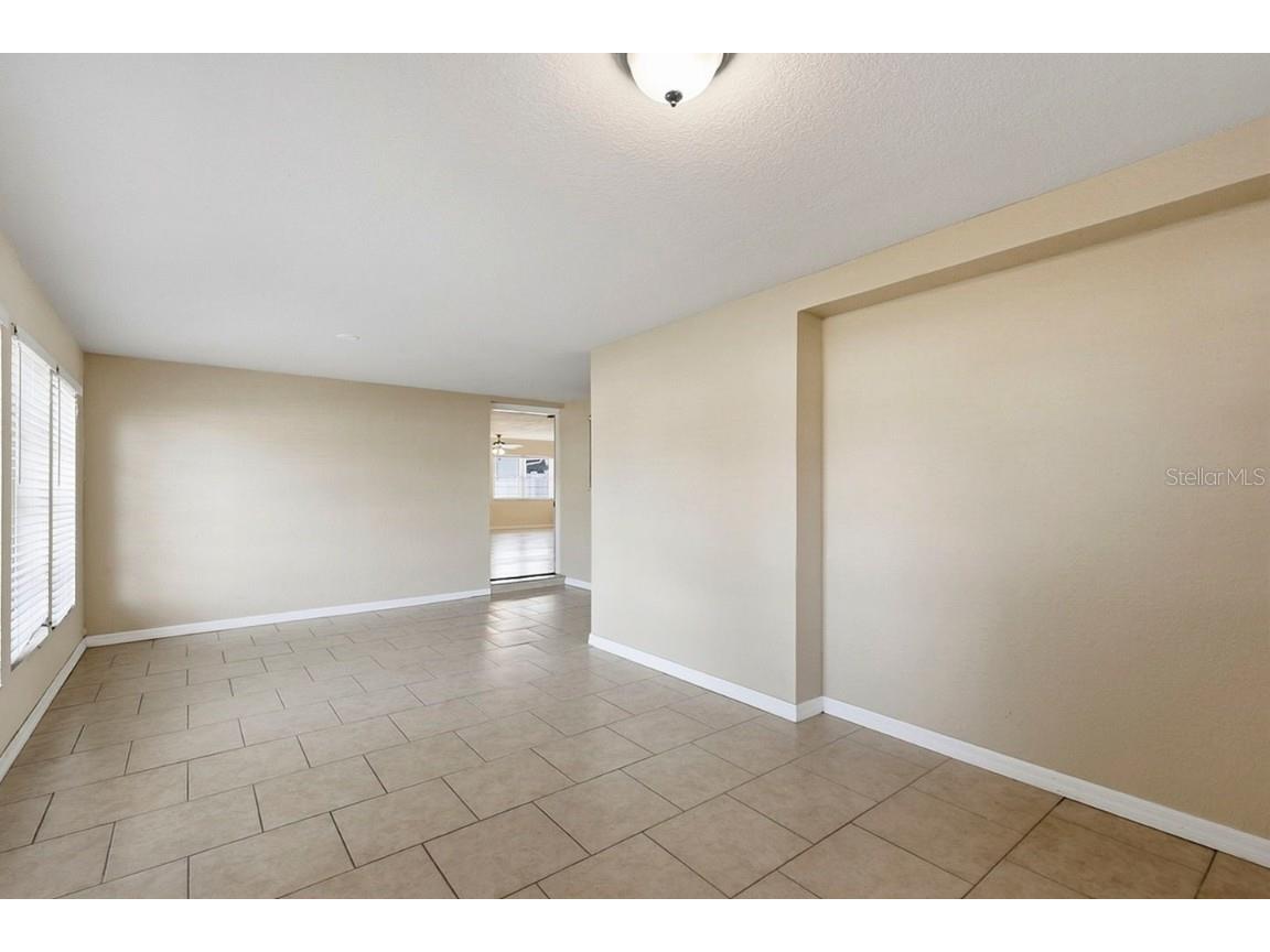 1300 79th Avenue N Saint Petersburg FL 33702 O6354448 image17