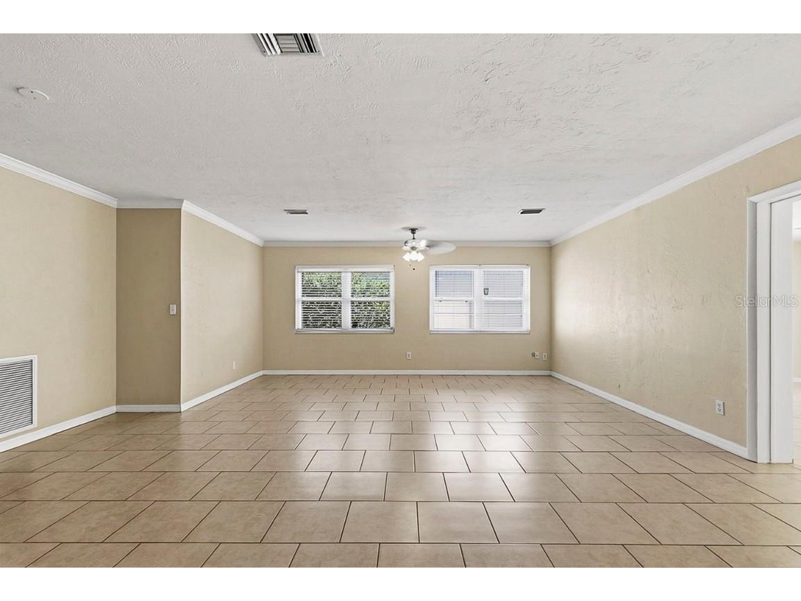 1300 79th Avenue N Saint Petersburg FL 33702 O6354448 image19