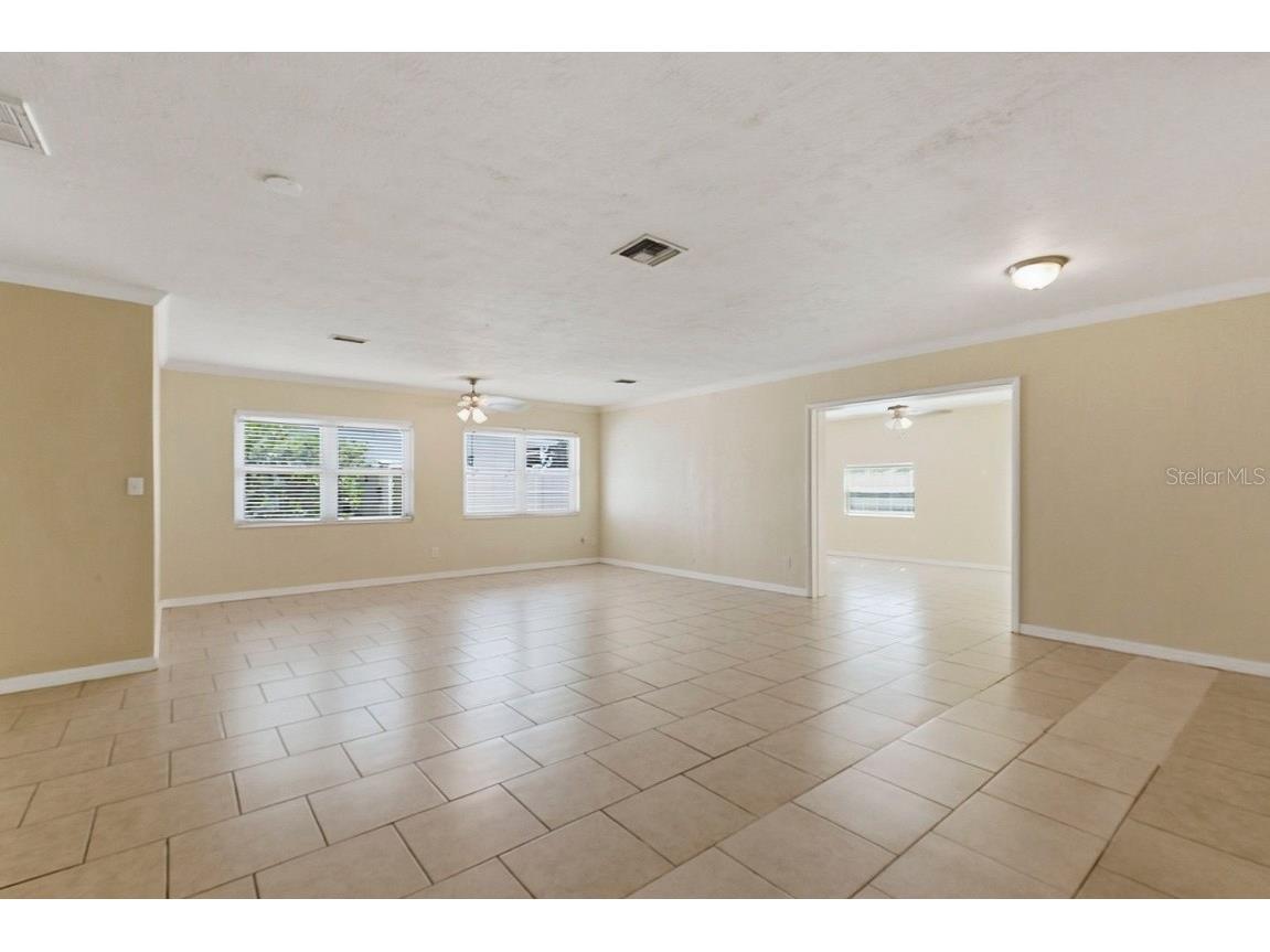 1300 79th Avenue N Saint Petersburg FL 33702 O6354448 image20